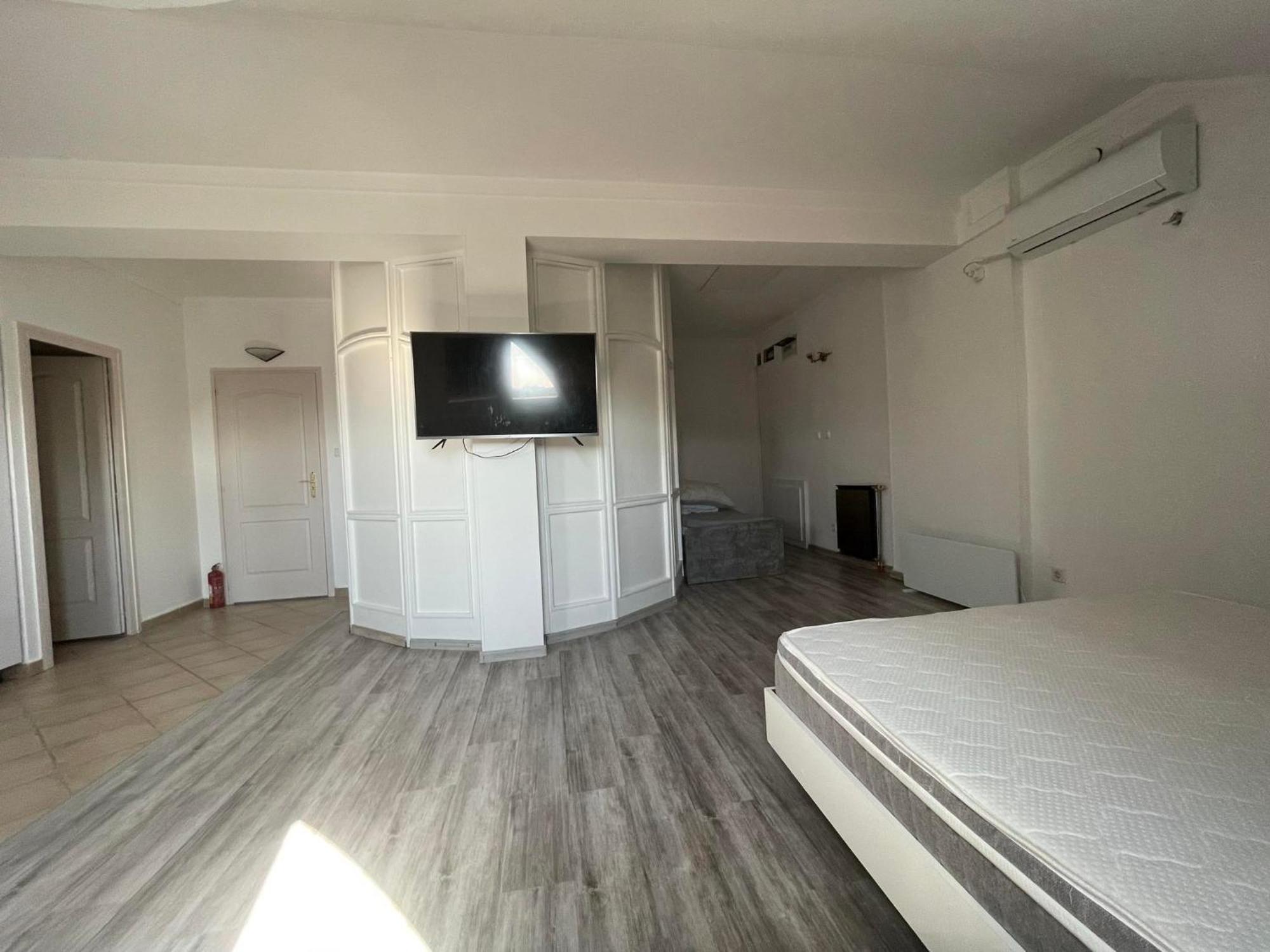 Sunny House Apartman 塞格德 外观 照片